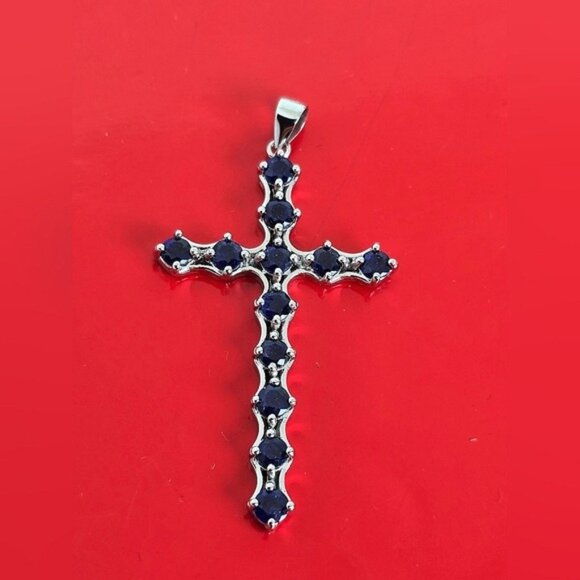 925 Sterling Silver Pendant Cross 2.5x4cm with Natural Sapphire Gem - Picture 3 of 7